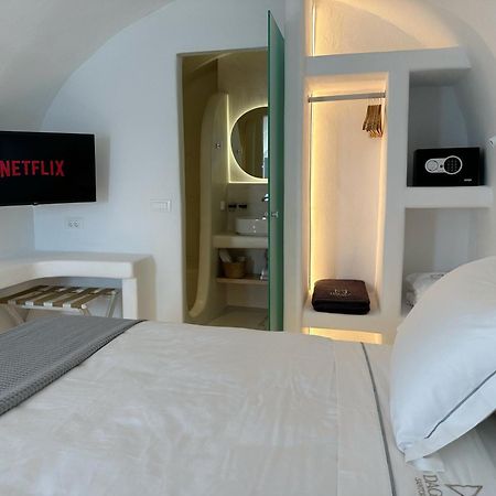 Dagaz Suites Fira  Ngoại thất bức ảnh