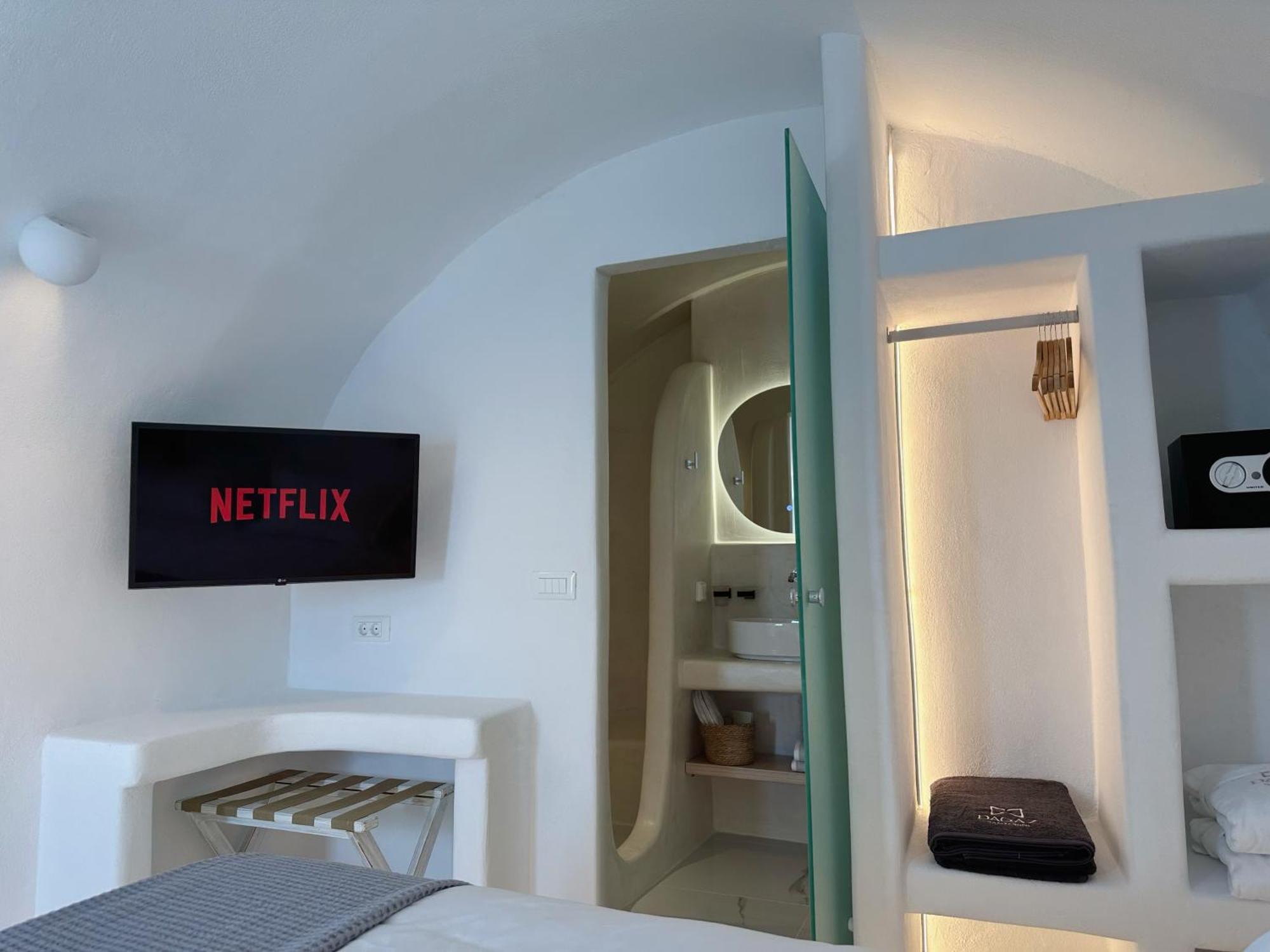 Dagaz Suites Fira  Ngoại thất bức ảnh