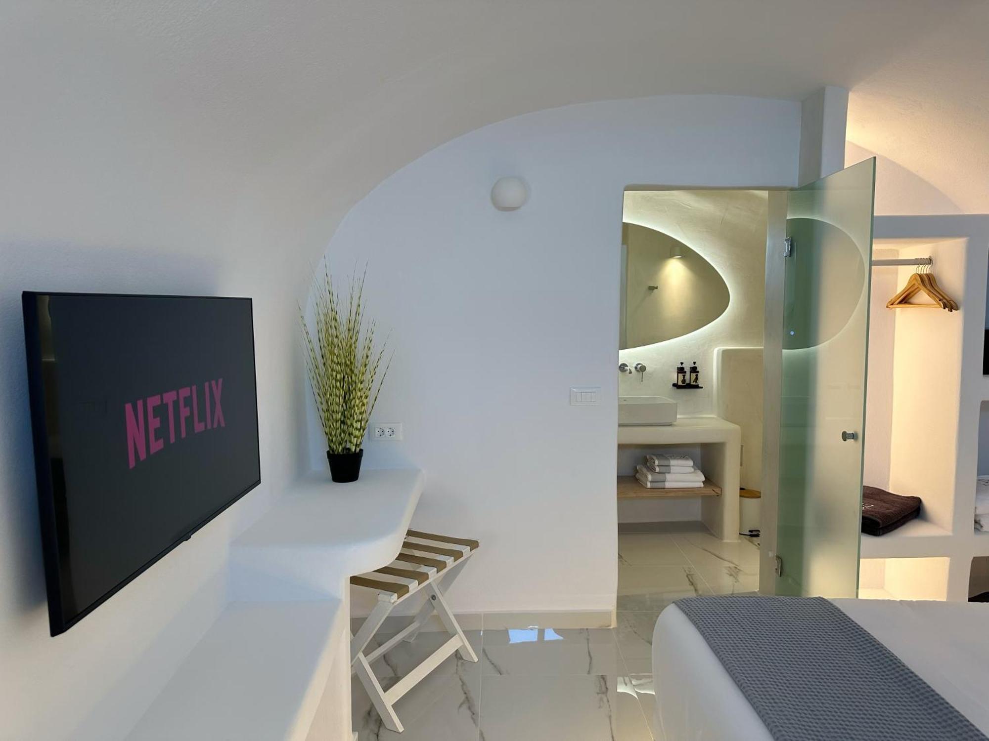 Dagaz Suites Fira  Ngoại thất bức ảnh